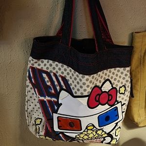 Hello Kitty purse